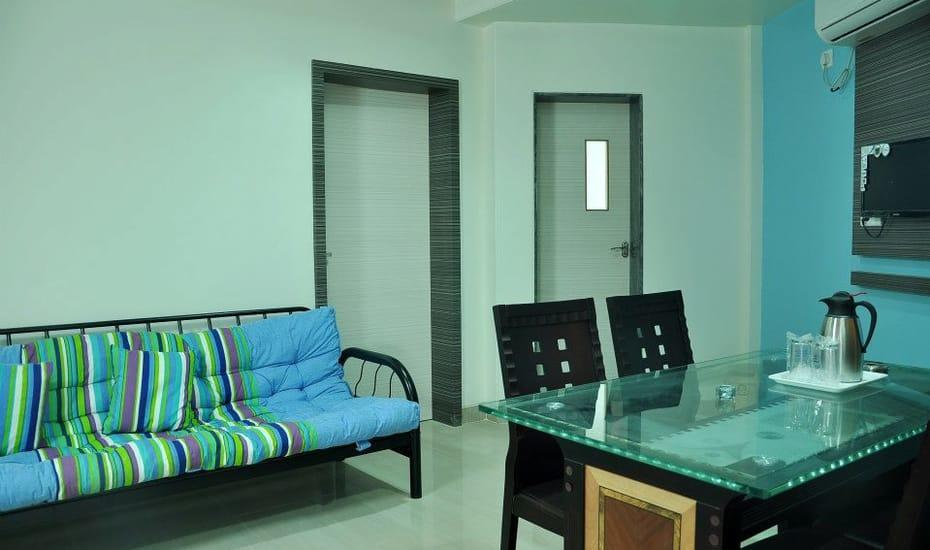 Sandesh Resort Wai Exteriér fotografie